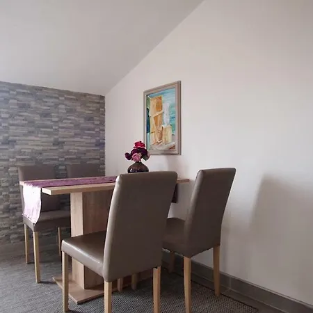 Studio Apartman Kristina *